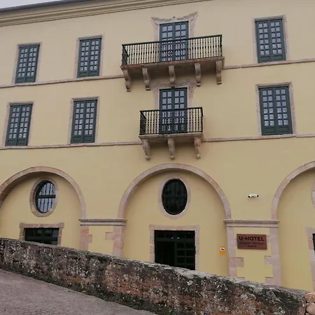 U-hotel Aduana Hotel Ribadeo