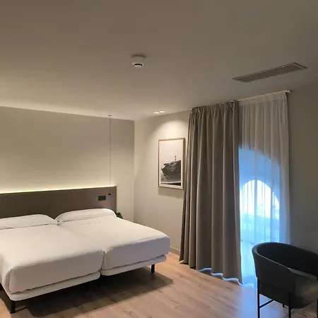 Отель U-hotel Aduana