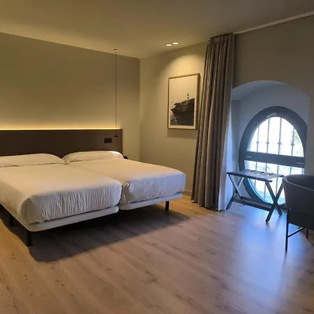 Hotel U-hotel Aduana