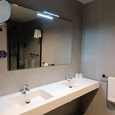 U-hotel Aduana Hotell Ribadeo