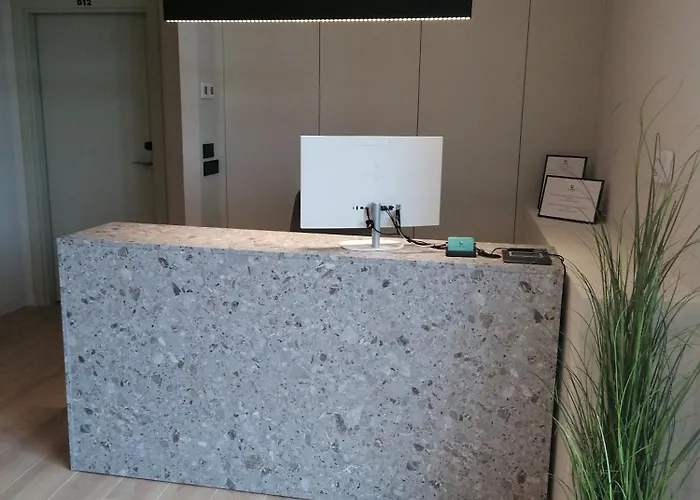 ホテル U-hotel Aduana リバデオ