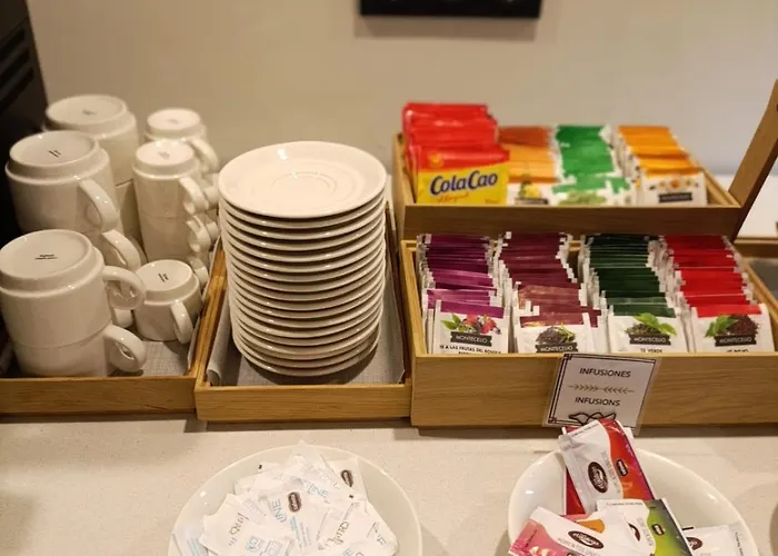 ホテル U-hotel Aduana 2*