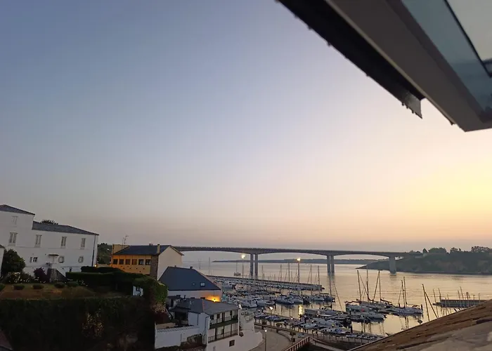 U-hotel Aduana Otel Ribadeo