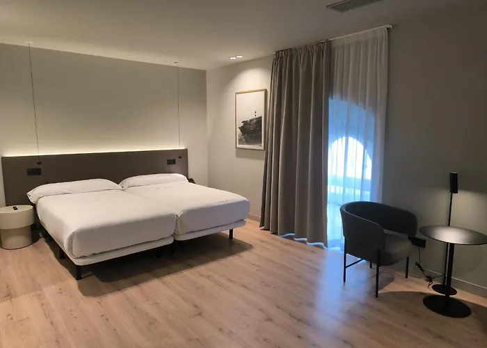 U-hotel Aduana 3* Рибадео
