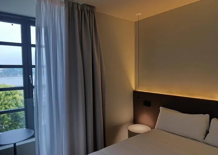 U-hotel Aduana
